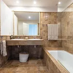 Cozy Living Space Near Scenic Golf Greens! Σπίτι διακοπών
