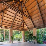 Cozy Living Space Near Scenic Golf Greens! Holiday home Estepona