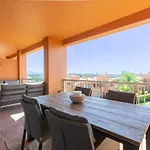 Дом отдыха Cozy Living Space Near Scenic Golf Greens! *