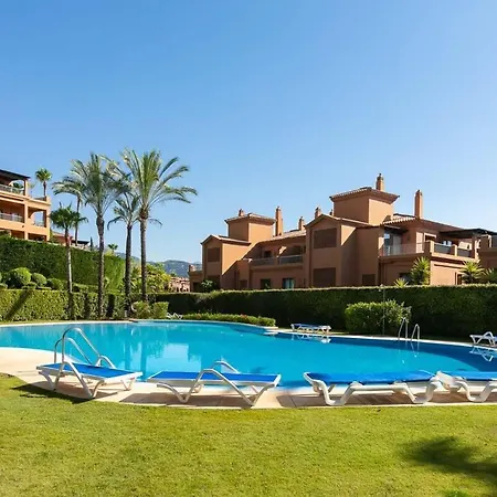 Nyaraló Cozy Living Space Near Scenic Golf Greens!